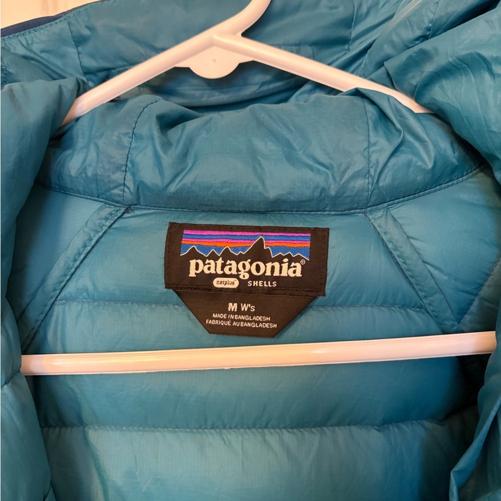 Patagonia Down Sweater Hoody Women’s M – 800-Fill Lightweight Down Jacket - Picture 5 of 8